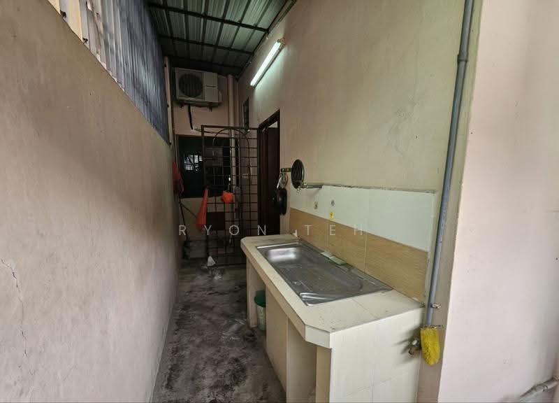 Rumah Teres 1-Tingkat untuk Dijual di Taman Puteri Wangsa (Ulu Tiram) - Ryon Teh - Interior - PropertyGuru.com.my