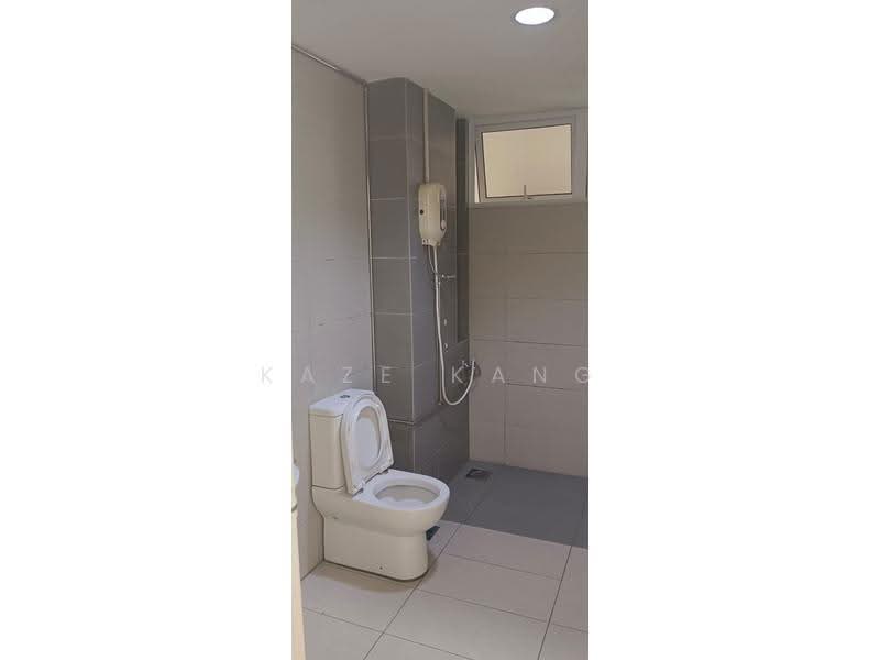 Kondominium untuk Dijual di Gardens Ville - Kaze Kang - Bathroom - PropertyGuru.com.my