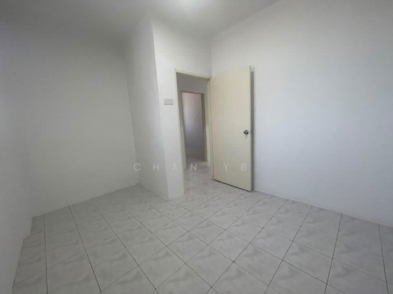 Pangsapuri untuk Dijual di Taman Seri Sari (Sunshine Garden) - Chan YB - Interior - PropertyGuru.com.my