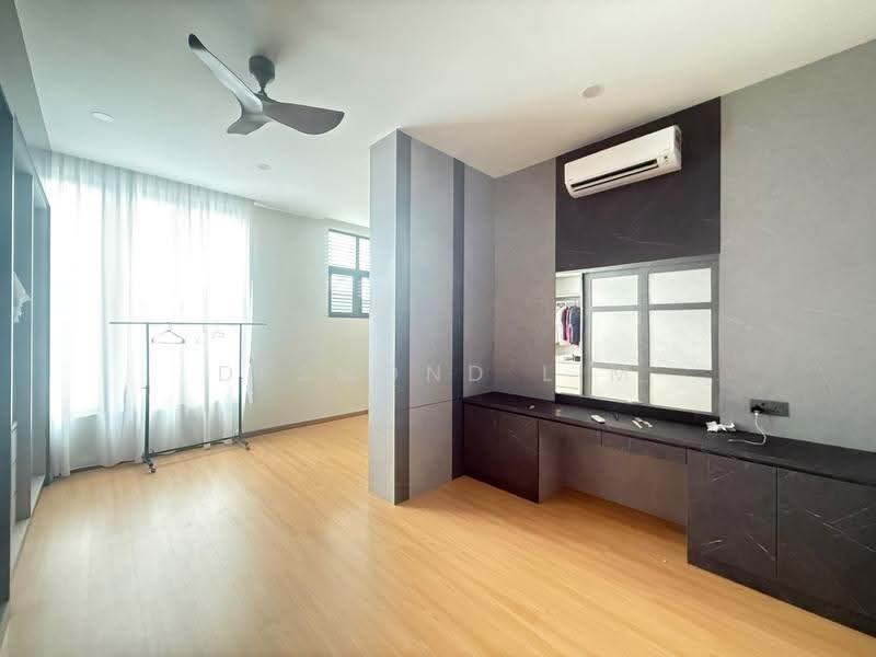 Semi-Detached House for Sale in Ulu Tiram (Johor) - Desmond Lim - Bedroom - PropertyGuru.com.my