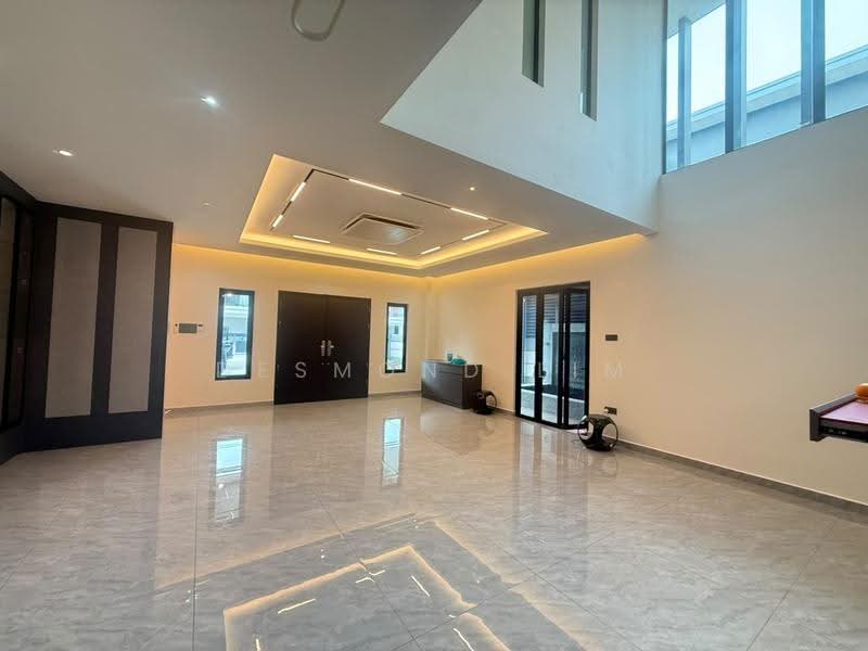 Semi-Detached House for Sale in Ulu Tiram (Johor) - Desmond Lim - Entrance - PropertyGuru.com.my
