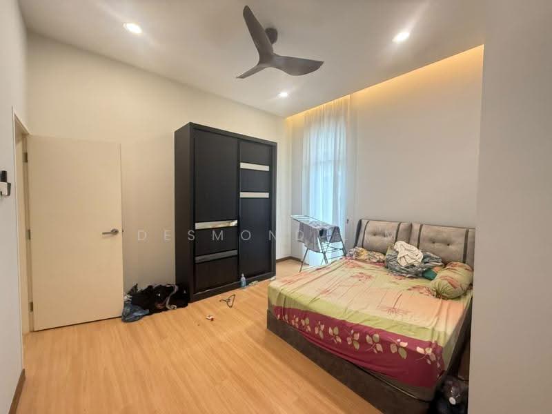 Semi-Detached House for Sale in Ulu Tiram (Johor) - Desmond Lim - Bedroom - PropertyGuru.com.my