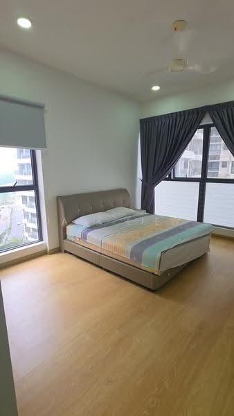 Condominium for Rent at Bay Laurel @ Country Garden Danga Bay - Jack Liew - Bedroom - PropertyGuru.com.my