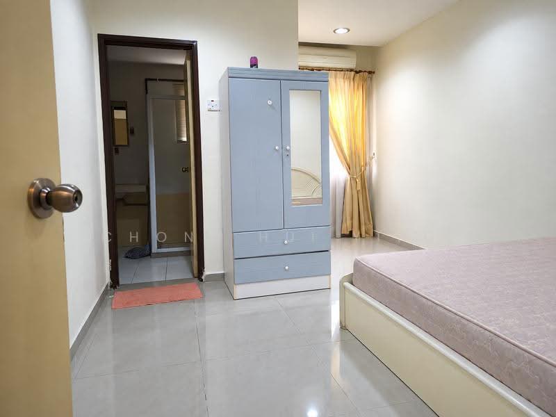 Terraced House for Sale in Cheras (Selangor) - Chong Hui Ying - Bedroom - PropertyGuru.com.my