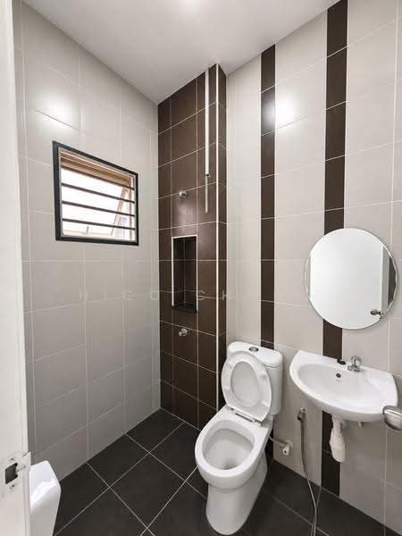 2-storey Terraced House for Sale in Johor Bahru (Johor) - Nico Chong - Bathroom - PropertyGuru.com.my