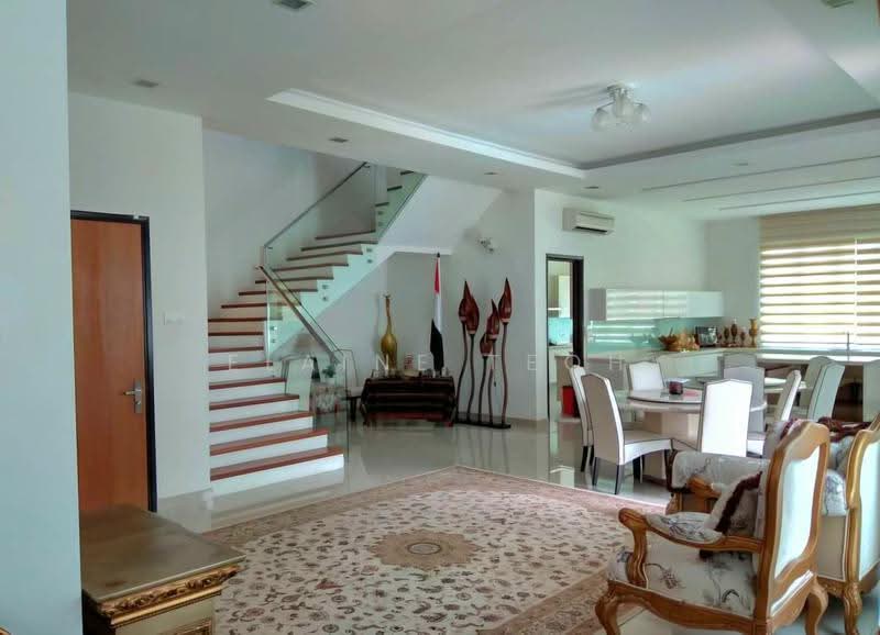 Bungalow House untuk Dijual di Ukay Bistari (Ulu Kelang) - Elaine Teoh - Living Room - PropertyGuru.com.my