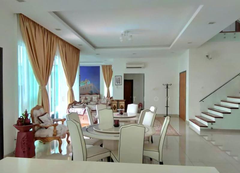 Bungalow House untuk Dijual di Ukay Bistari (Ulu Kelang) - Elaine Teoh - Living Room - PropertyGuru.com.my