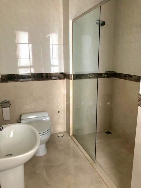 Bungalow House untuk Dijual di Ukay Bistari (Ulu Kelang) - Elaine Teoh - Bathroom - PropertyGuru.com.my
