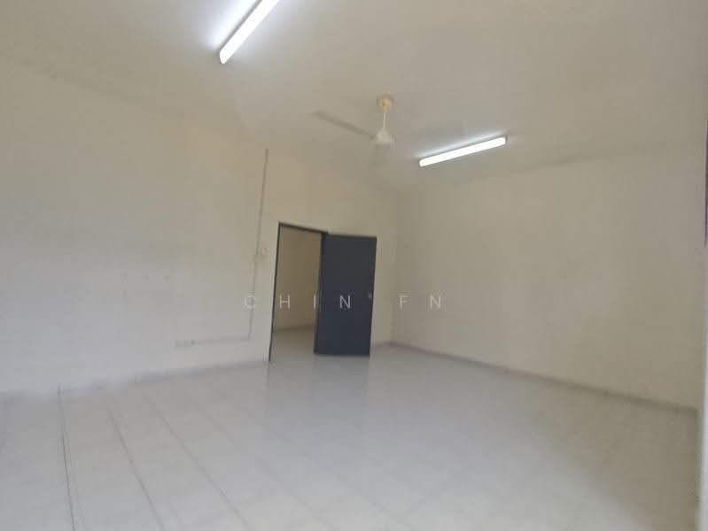 Rumah Teres 2-Tingkat untuk Dijual di Taman Sutera Wangi (Batu Berendam) - CHIN FN - Interior - PropertyGuru.com.my