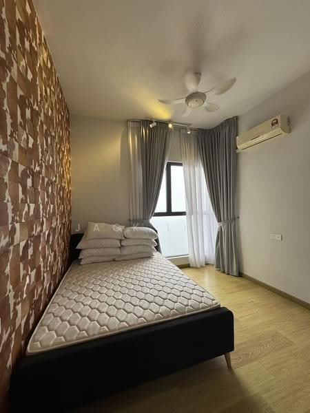 Condominium for Rent at Royal Strand @ Country Garden Danga Bay - Jack Liew - PropertyGuru.com.my