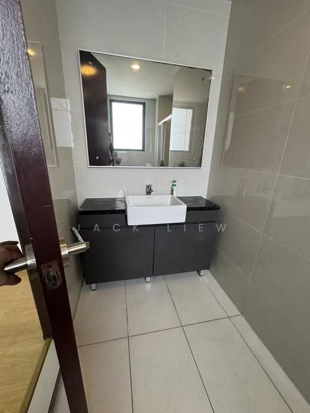 Condominium for Rent at Royal Strand @ Country Garden Danga Bay - Jack Liew - PropertyGuru.com.my