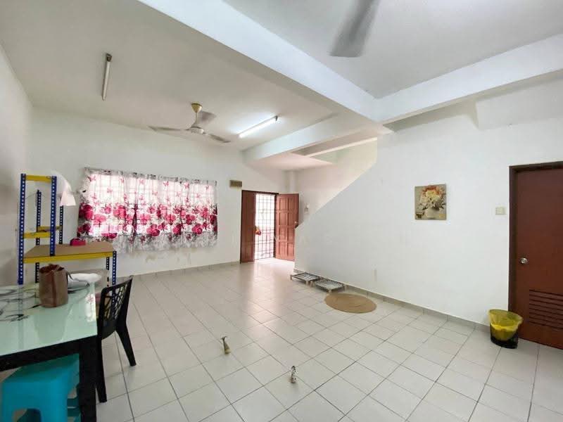 Rumah Teres 2-Tingkat untuk Dijual di Seksyen 1 Bandar Baru Bangi (Bandar Baru Bangi) - Fikri Yasmin - PropertyGuru.com.my