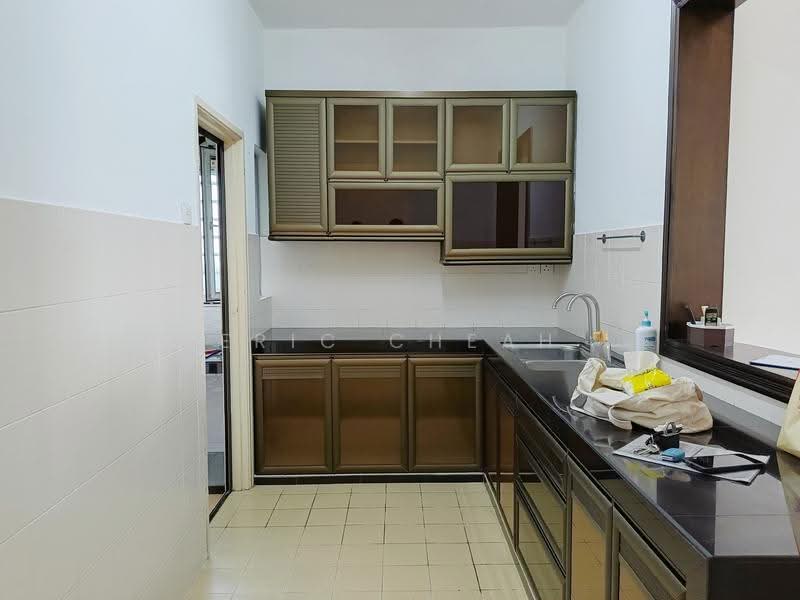 Condominium for Sale at Aman Heights Condominium - Eric Cheah - Kitchen - PropertyGuru.com.my