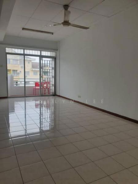 Pangsapuri untuk Dijual di Pangsapuri Jati 2 - Adelyn Lee - Living Room - PropertyGuru.com.my