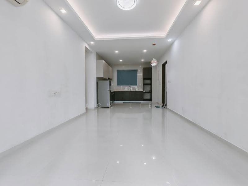 Condominium for Sale at Amberside @ Country Garden Danga Bay - Jack Liew - Kitchen - PropertyGuru.com.my
