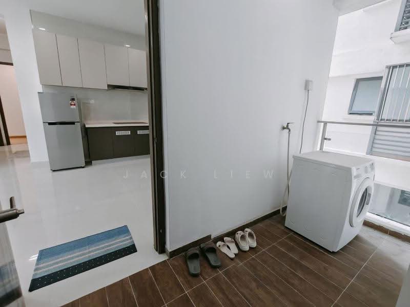 Condominium for Sale at Amberside @ Country Garden Danga Bay - Jack Liew - Kitchen - PropertyGuru.com.my