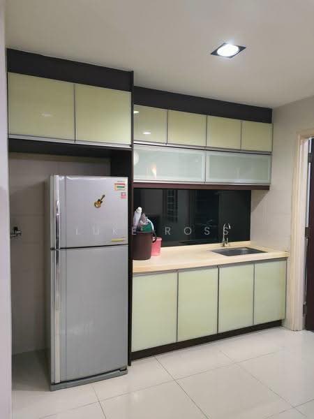 Apartment for Rent at Aman Puri Apartment - Luke Ross - Kitchen - PropertyGuru.com.my