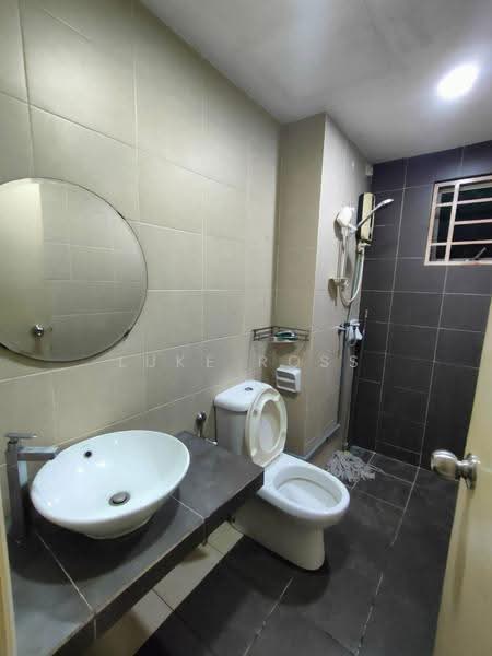Apartment for Rent at Aman Puri Apartment - Luke Ross - Bathroom - PropertyGuru.com.my