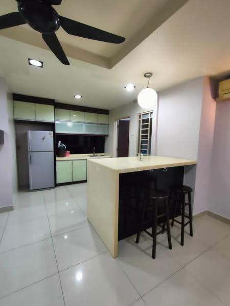 Apartment for Rent at Aman Puri Apartment - Luke Ross - Kitchen - PropertyGuru.com.my