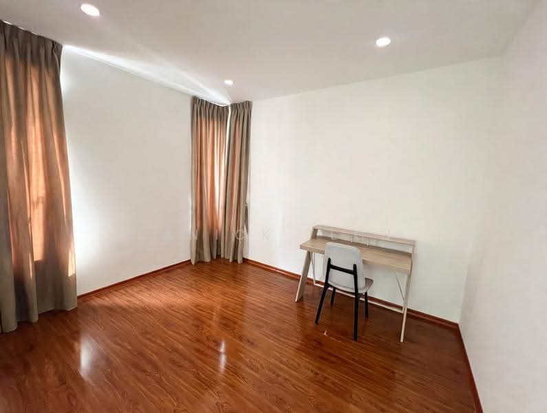 Condominium for Rent at 10 Island Resort - Danick Teoh - Study - PropertyGuru.com.my