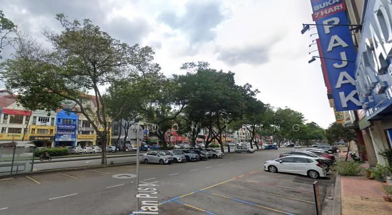 Shop for Sale in Subang Jaya (Selangor) - Ng Moon Tsing - Exterior - PropertyGuru.com.my