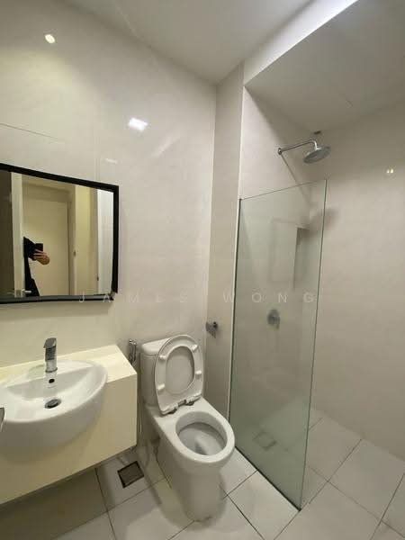 Kediaman Servis untuk Disewa di Eco Sky - James Wong - Bathroom - PropertyGuru.com.my