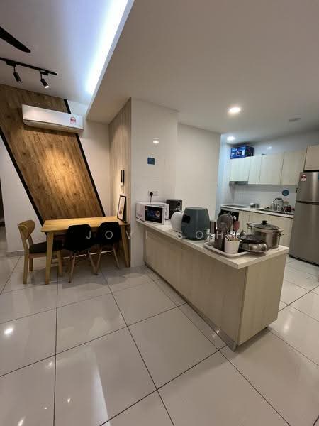 Kondominium untuk Disewa di Vivo Residential Suites - Jovi Soh - Kitchen - PropertyGuru.com.my