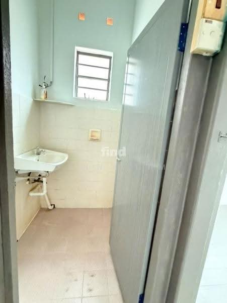 Shop / Office for Rent in George Town (Penang) - Danny Lim - Bathroom - PropertyGuru.com.my