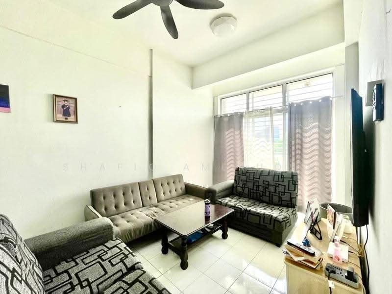 Kondominium untuk Dijual di Casa Mila Victoria - Shafiq Amerudin - Living Room - PropertyGuru.com.my
