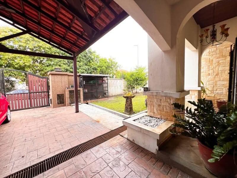Rumah Berkembar untuk Dijual di Shah Alam (Selangor) - Haslin Saleh - Exterior - PropertyGuru.com.my