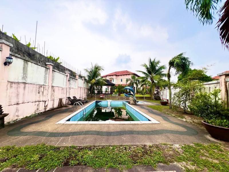 Rumah Berkembar untuk Dijual di Shah Alam (Selangor) - Haslin Saleh - Exterior - PropertyGuru.com.my