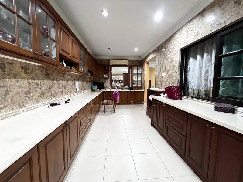 Rumah Berkembar untuk Dijual di Shah Alam (Selangor) - Haslin Saleh - Kitchen - PropertyGuru.com.my