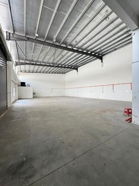Factory for Rent in Taman Desa Cemerlang (Ulu Tiram) - Ryon Teh - Interior - PropertyGuru.com.my
