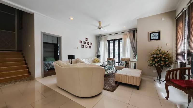 3-storey Terraced House for Sale in Taman Melawati (Ulu Kelang) - Welson Moo - Living Room - PropertyGuru.com.my