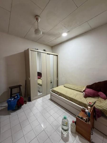Rumah Berkembar untuk Dijual di Taman Megah Ria (Masai) - Yucong . - Bedroom - PropertyGuru.com.my