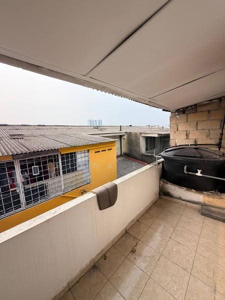 Rumah Teres 2-Tingkat untuk Dijual di Permas Jaya (Johor Bahru) - Elena Lim - Balcony - PropertyGuru.com.my