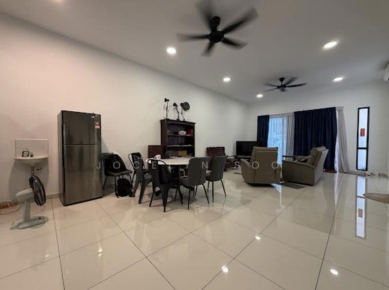 2-storey Terraced House for Rent in Jade Hills (Kajang) - Jocelyn Soo - Living Room - PropertyGuru.com.my