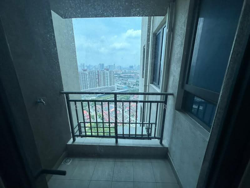 Kediaman Servis untuk Disewa di Aradia Residence @ Lake City KL North - Cladys Er - Balcony - PropertyGuru.com.my