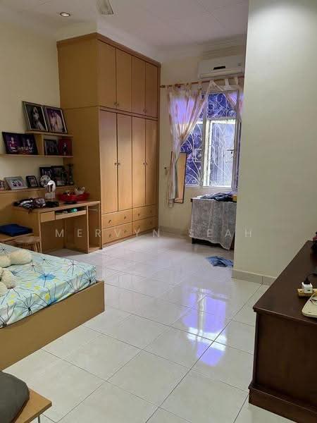 Rumah Teres 2.5-Tingkat untuk Dijual di Sungai Ara (Penang) - Mervyn Seah - Bedroom - PropertyGuru.com.my