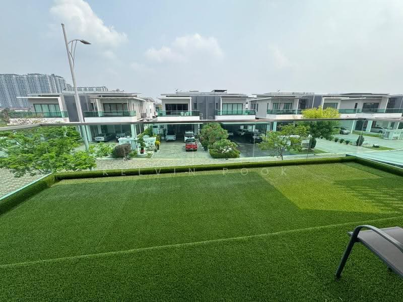 Rumah Berkembar untuk Dijual di D'Island (Puchong) - Kelvin Pook - Exterior - PropertyGuru.com.my