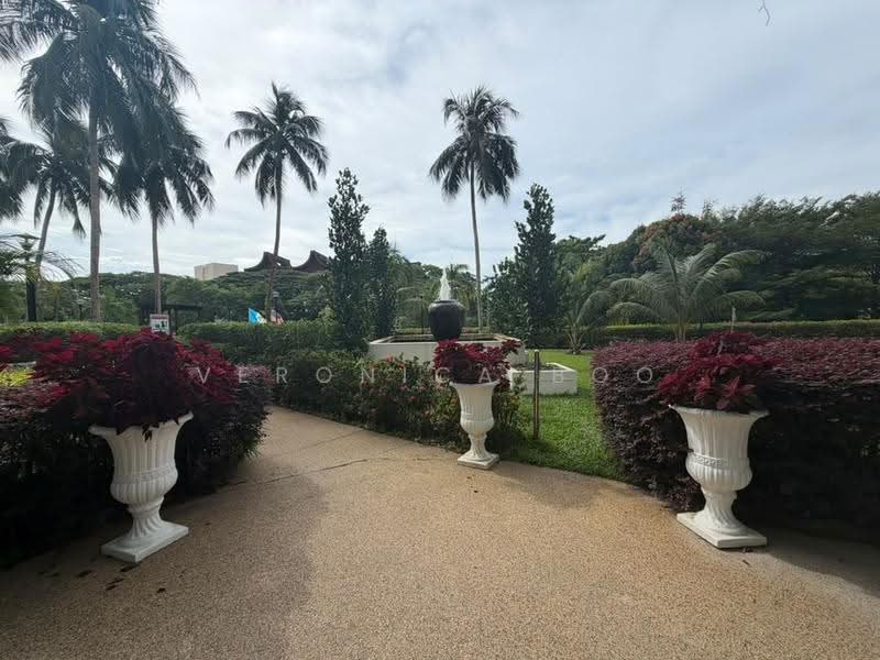 Kediaman Servis untuk Dijual di Sri Sayang - Veronica Boo - Garden - PropertyGuru.com.my