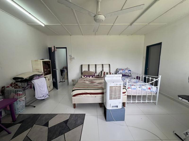 2-storey Terraced House for Sale in Ampang Jaya (Ampang) - Taufiq Azlan - Bedroom - PropertyGuru.com.my