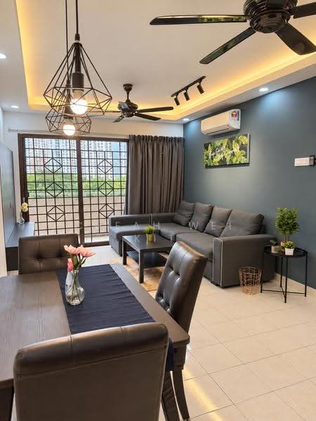 Condominium for Rent at Palm Spring @ Damansara - Cheah Wei Kit - Living Room - PropertyGuru.com.my