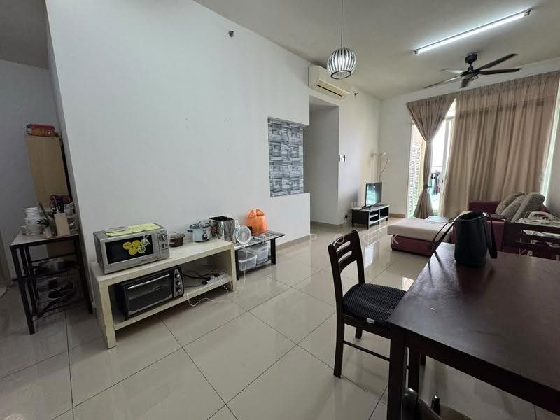 Condominium for Sale at Mutiara Ville - Kelvin Pook - Living Room - PropertyGuru.com.my