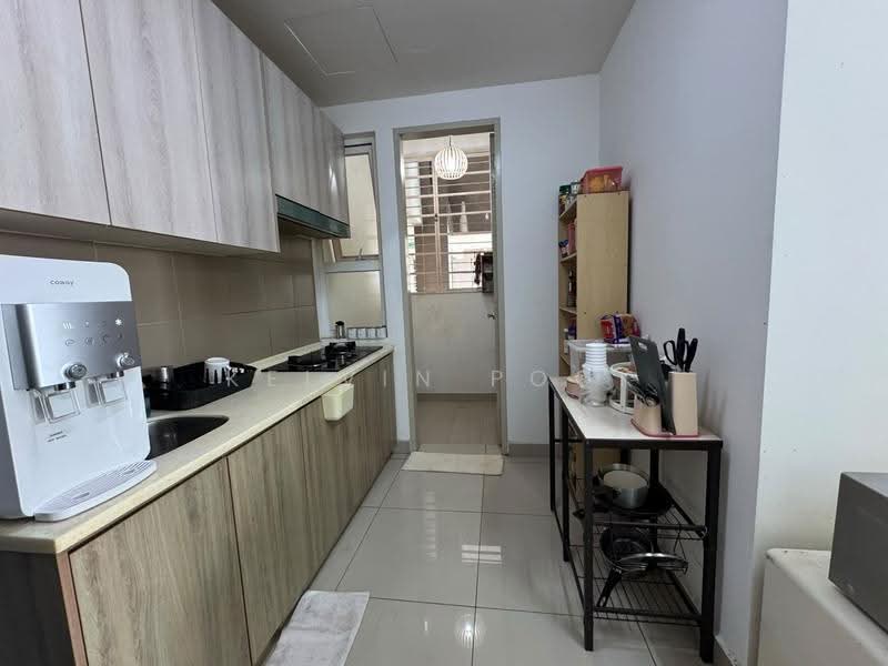 Condominium for Sale at Mutiara Ville - Kelvin Pook - Kitchen - PropertyGuru.com.my