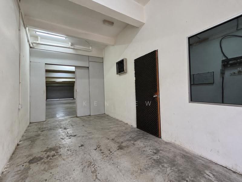 Shop for Sale in Taman Orkid (Cheras) - Ken Lew - Interior - PropertyGuru.com.my