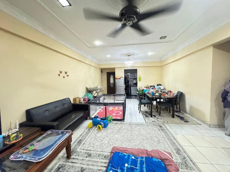 Apartment for Sale at Puteri Court - Azli Ibrahim - Living Room - PropertyGuru.com.my