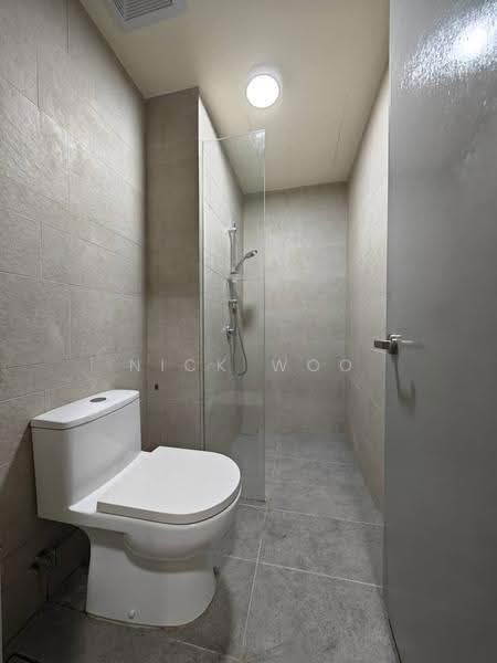 Kediaman Servis untuk Disewa di 8th & Stellar - Nick Woo - Bathroom - PropertyGuru.com.my