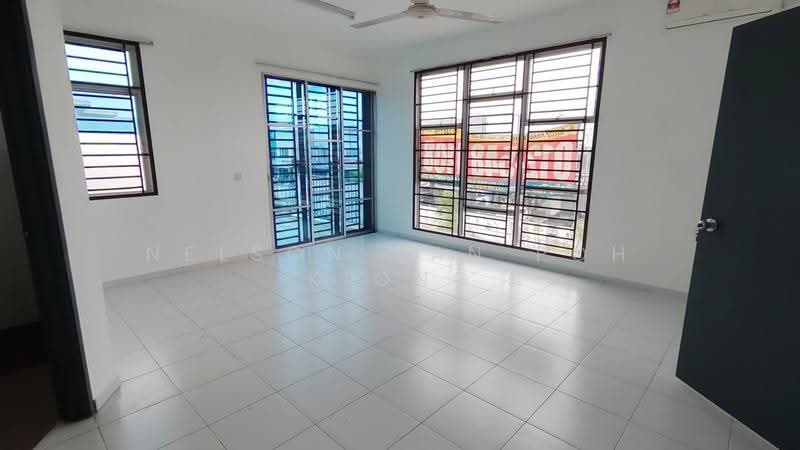 2-storey Terraced House for Sale in Bukit Indah (Iskandar Puteri (Nusajaya)) - Nelson Tan Poh Kiong - Living Room - PropertyGuru.com.my
