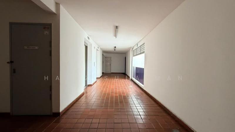 Condominium for Sale at Pantai Hillpark 5 - Hafiz Sulaiman - Corridor - PropertyGuru.com.my
